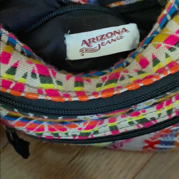 Arizona Crossbody Bag - Picture 2 of 3